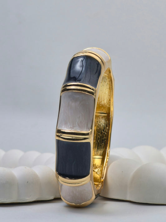 Meher - Black & Beige